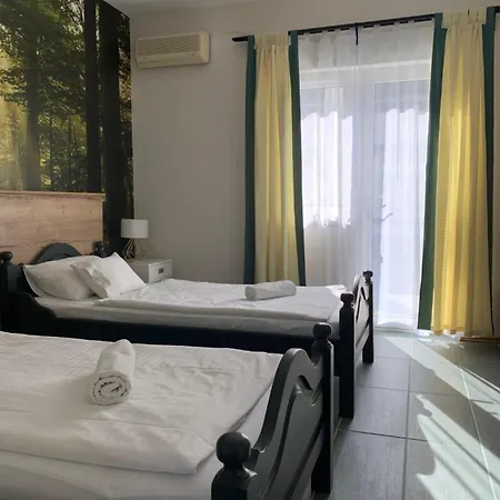 Inn Miller's Panzio Es Etterem *