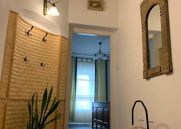 אורחן Miller's Panzio Es Etterem Nagyoroszi
